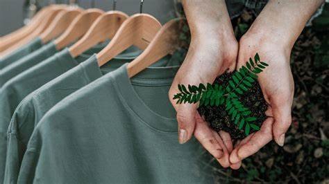 Sustainable Fashion: How to Shop and Dress More Responsibly